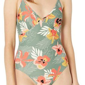 One piece swimsuit, medium size, color green